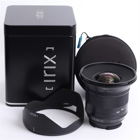 Irix 15/2,4 Blackstone till Canon (Begagnad)