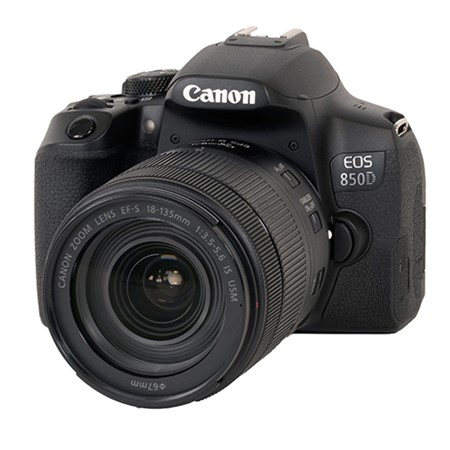 Canon EOS 850D + 18-135 IS STM